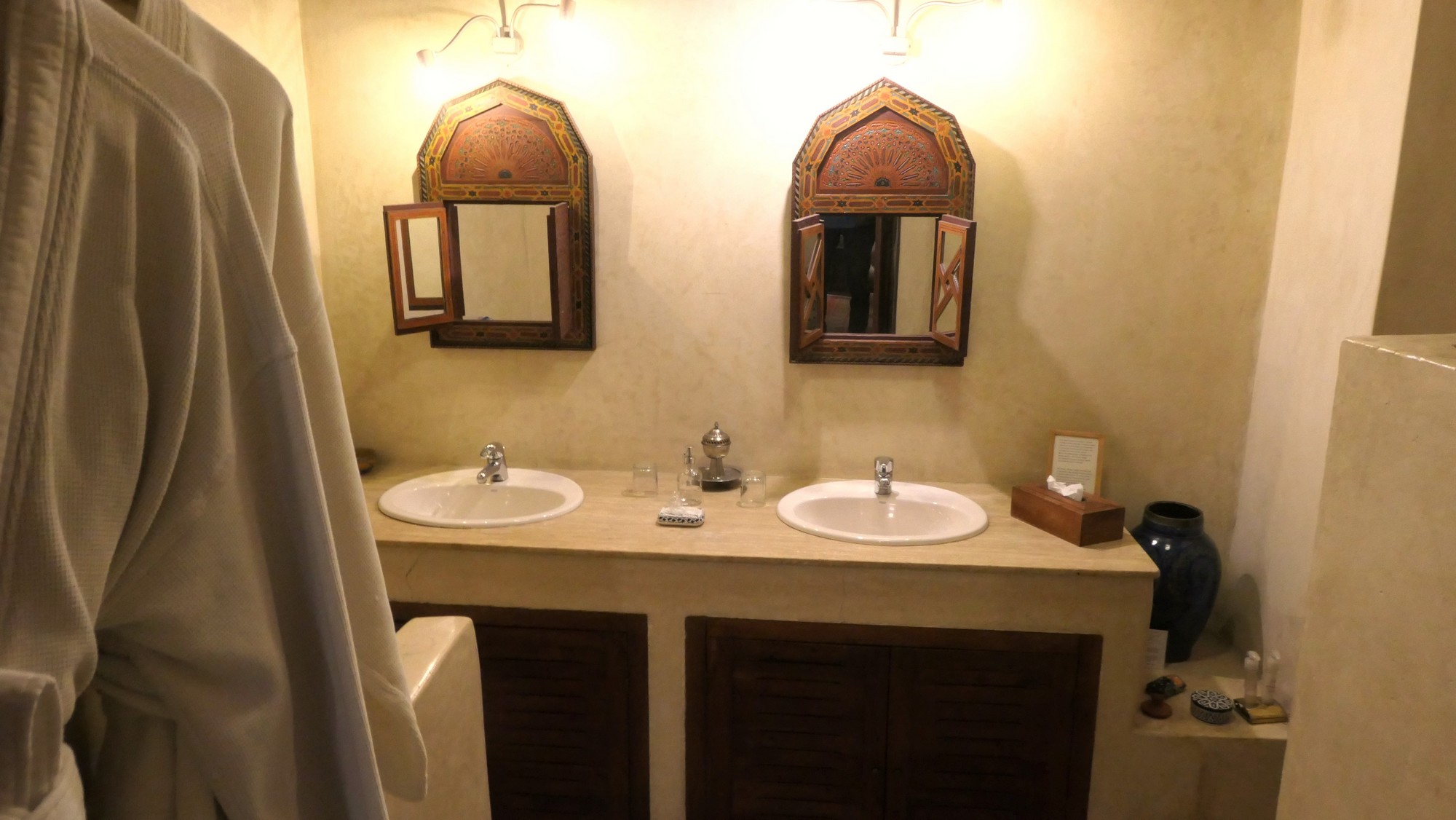 bathroom of the El Bali suite